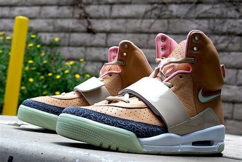 how to tell if nike air yeezy 1 are fake|nike air yeezy samples.